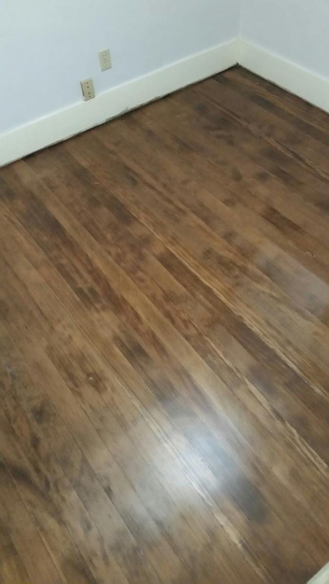 Staining and filling a wooden floor : r/oddlysatisfying